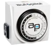 Autopilot Dual-Outlet Analog Grounded Timer TM01015D