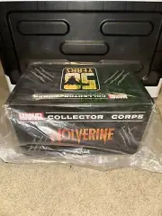 Funko Pop WOLVERINE 50 Years Marvel Collector Corps Box Exclusive / L Shirt
