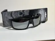 Foster Grant-GEAR COLLECTION-Gear 12--Silver Mirrored-100% UVA-UVB Protection
