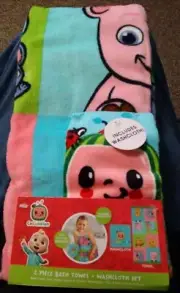 BRAND NEW WITH TAGS COCOMELON KIDS COTTON 2-PIECE BATH TOWEL & WASHCLOTH SET!