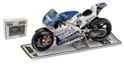 Spark M43025 Ducati GP15 'Avintia' Qatar MotoGP 2017 - Loris Baz 1/43 Scale