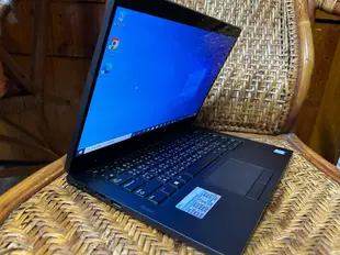 二手13吋戴爾觸控筆電 DELL  E7390  i5-8350U  M.2 SSD 1 TB   RAM 8G 附電源供應器