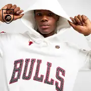 Mitchell & Ness Chicago Bulls Hoodie
