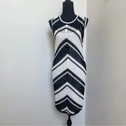 Willow & Wind Sleeveless Crotchet Dress Black White Size Large