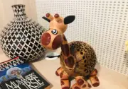 Lantern Giraffe Sitting Animal Lamp Coconut Shell Bedroom Lamp Table Floor Light