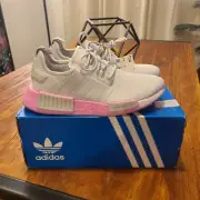 ADIDAS NMD_R1 W Size 7.5 Gray Pink