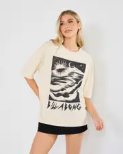 [Billabong] Billabong Women's Night Walk T-Shirt in White Cap Size Medium M White Cap