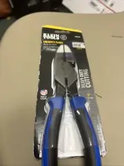 Klein Tools J2000-9NE Lineman's Side Cutting Pliers 9" Journeyman Handle