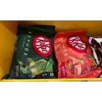 在飛比找蝦皮購物優惠-現貨 kitkat  巧克力 濃抹茶 草莓