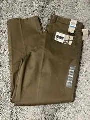Dockers Men’s Straight Fit Pants Size 36x30 NWT