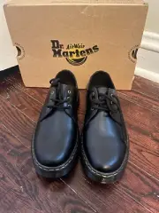 Dr. Martens Zavala Lo Oxford (W 8, M 7)