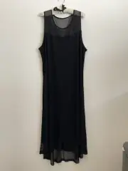 TS14 Taking Shape Dress. Sz M (18)