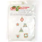 Columbia Minerva HALLMARK Crewel Christmas Cut-Outs Ornaments Kit 7129 SEALED