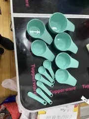 Tupperware Measuring Mates Cups & Spoons Set Teal NEW