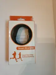 Smart Bracelet / Smart Watch Apple and Android Compatible New Open Box