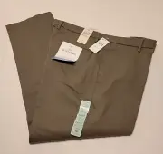 Dockers - The Best Pressed Athletic Fit - Signature Khaki Pant - Men's 38×32