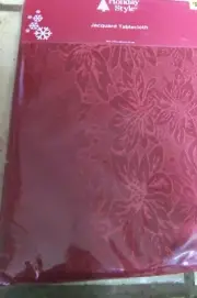 52 x 70 Inch Red Jacquard Cloth Tablecloth