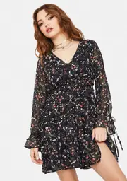 [Dress Forum] Floral Long Sleeve Mini Dress