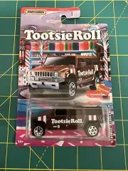 2020 MATCHBOX ‘02 HUMVEE H2 SUV CONCEPT CANDY SERIES 3/6 TOOTSIE ROLL