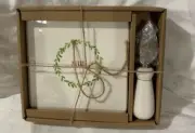 RAE DUNN | Christmas "MERRY” Wreath Cheese Board and Knife Set - Brand NEW! 2018