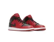 Nike Air Jordan 1 Mid Reverse Bred GS Size US 7Y Red Black Sneakers 554725-660