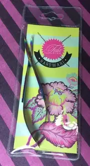 Tula Pink Hardware ~ 5 Inch Curved EZ Snip ~ Stainless Steel Snips Scissors