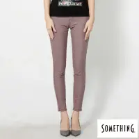 在飛比找momo購物網優惠-【SOMETHING】女裝 LADIVA伸縮窄直筒牛仔褲(銀