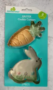 Set of 2 Easter cookie cutters fl bunny and carrot party supply