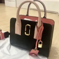 在飛比找蝦皮購物優惠-(二手）Marc Jacobs little big sho