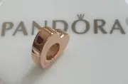 Authentic Pandora ROSE Two Hearts Spacer #786559CZR