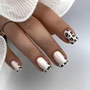 24Pcs Leopard Press on Nails Short French Tip Fake Nails Square Acrylic Nails