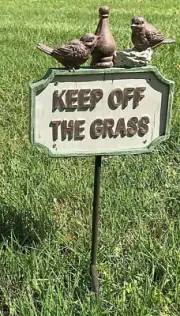 One Lawn Decorative Classy Bird Signs w/ steel metal Stake Keep off The Grass