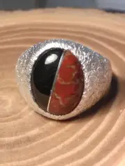 NATURAL COLORADO RED DINOSAUR BONE & WASHINGTON STATE BLACK JADE INLAY RING
