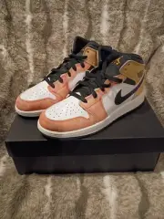 Air Jordan 1 Mid SE--Size 7y 8.5w--Ember/Sundial White **NEW**