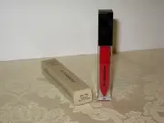 Burberry Kisses Wet Shine Moisturising Gloss. Mallow Pink No. 57. 0.02 fl. oz.