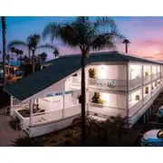 Del Mar Beach Hotel