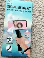 Social Media Kit - Phone Clip,Tripod, and Clip On Ring Light - New