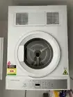 Fisher and Paykel 5kg Series 3 Vented Dryer (Model: DE5060MU2)