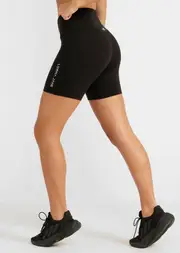 [Lorna Jane] Lotus No Chafe 16cm Bike Shorts in Black, Size - XL XL Black