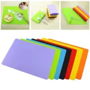 Heat resistant Lightweight Silicone Table Mat for Camping Home Kitchen 40x30cm