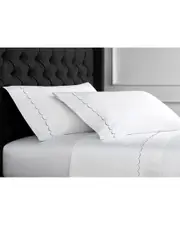Mlange Home 600TC Embroidered Scallop Bed Set