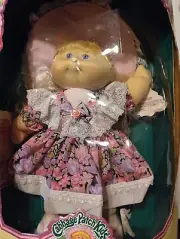 Vintage Cabbage Patch Kids 10th Anniversary Limited edition 1992 - "ZORA MAE"