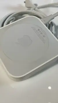 在飛比找Yahoo!奇摩拍賣優惠-Apple 分享器 AirPort ExpressWi-Fi