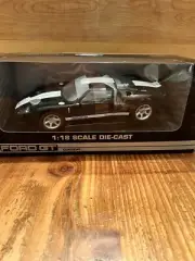 The Beanstalk Group 1:18 Ford GT Concept Car Black/white
