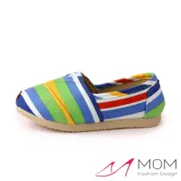 在飛比找momo購物網優惠-【MOM】韓版休閒舒適帆布鞋 懶人樂福鞋 童鞋(藍色虹條)