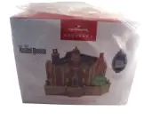 Hallmark Disney The Haunted Mansion Tree Topper Interactive Light & Sound New