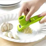 New Mini Garlic Grinder Creative Manual Press All Mashing Kitchen Gadgets Use