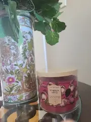 " PUMPKIN APPLE" Bath Body Works 3-wisk Scented Candle, Burn 25-45 Hours