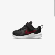 Nike Non-Tie Sneakers Black/University Red Little Boys Size 8