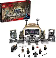 LEGO Super Heroes Batcave: The Riddler Face-off 76183